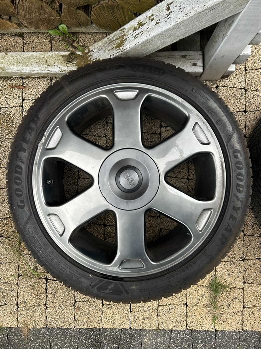 Oryginalne ALUFELGI Audi S4 B5 + OPONY wielosezonowe GoodYear