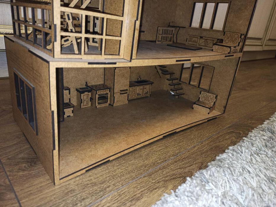 Ляльковий будиночок з фанери