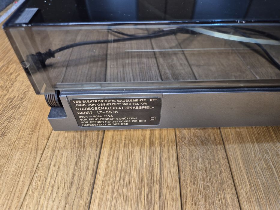 Gramofon LT-CS 01