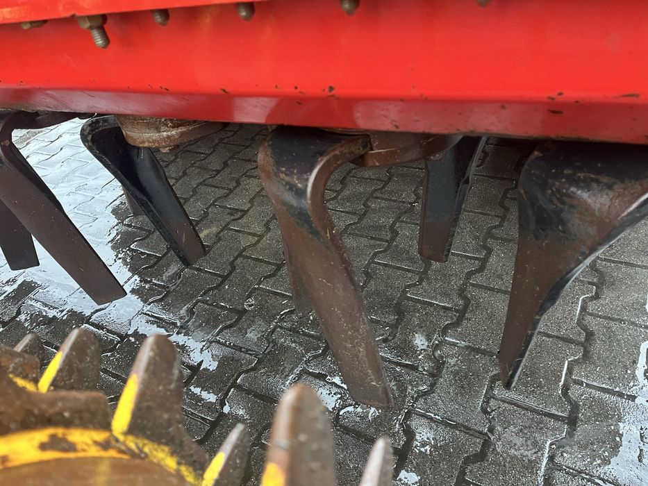 Brona wirowa aktywna Pottinger Lion 3001 packer kuhn amazone lemken