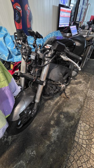 Honda VFR 1200 F _  Acidentada