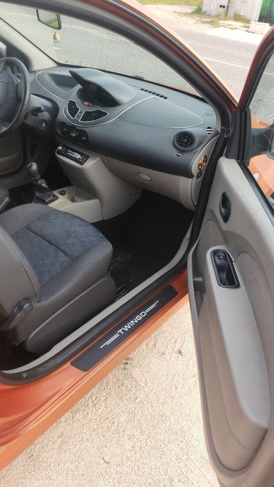Renault twingo 1.2 16v gasolina ano 2010