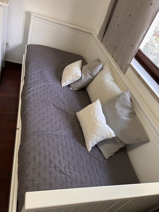 Cama individual/dupla com 3 gavetas