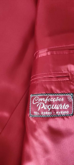 Casaco vermelho como novo