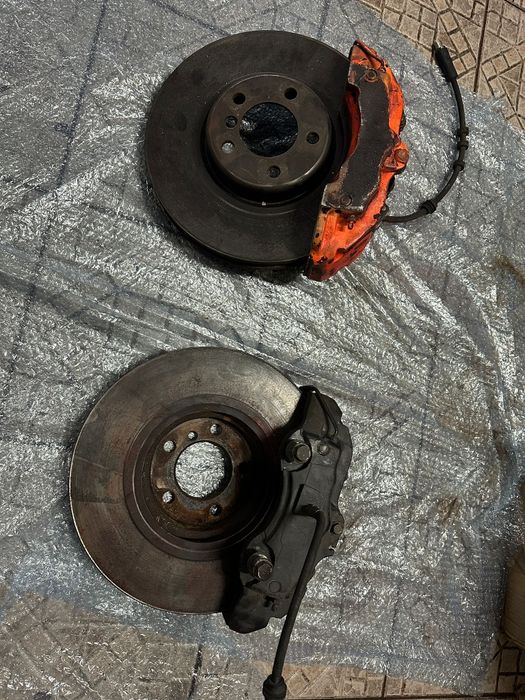 Travagem BREMBO 6 pistões, plug and play BMW E60