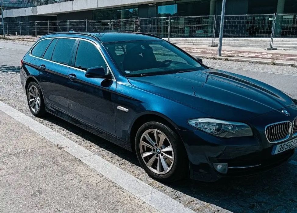 BMW 520d Touring CX Auto