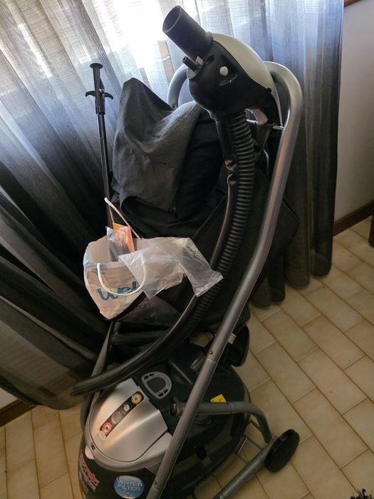 Aspirador a vapor Polti Vaporreta