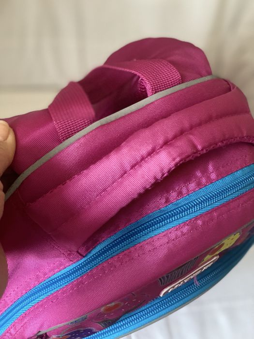 Продам рюкзачок для дівчинки