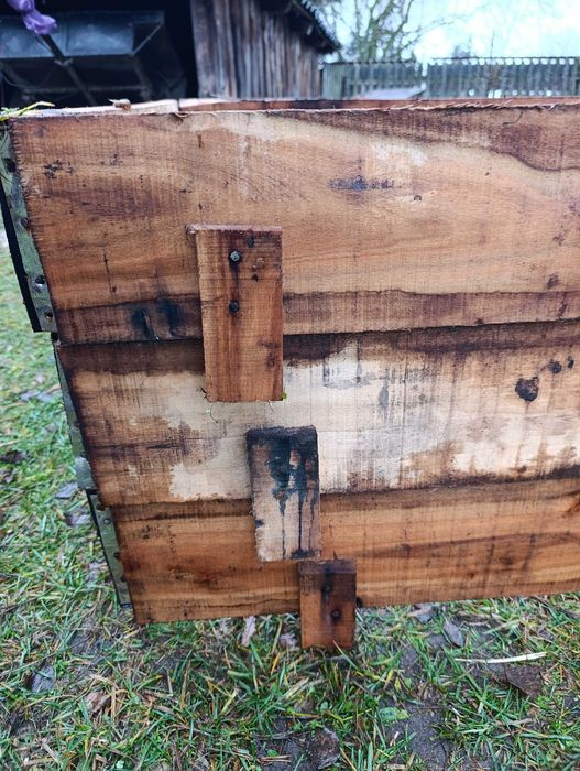 Drewniane ramki na warzywniak 110x100x14 cm