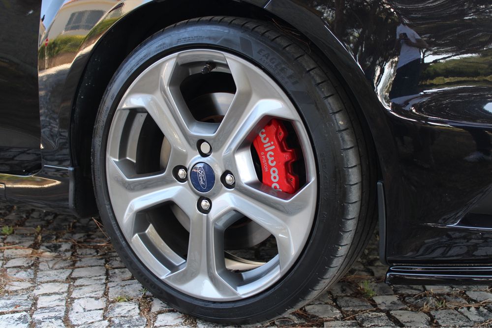 Ford Fiesta ST 1.6 EcoBoost - Nacional // 78.571 kms // 2014 // Gasolina
