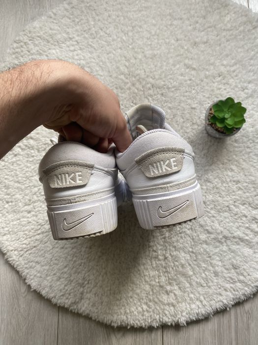 Женские Кожаные Кроссовки Nike Court Royal 40р(25,5см)