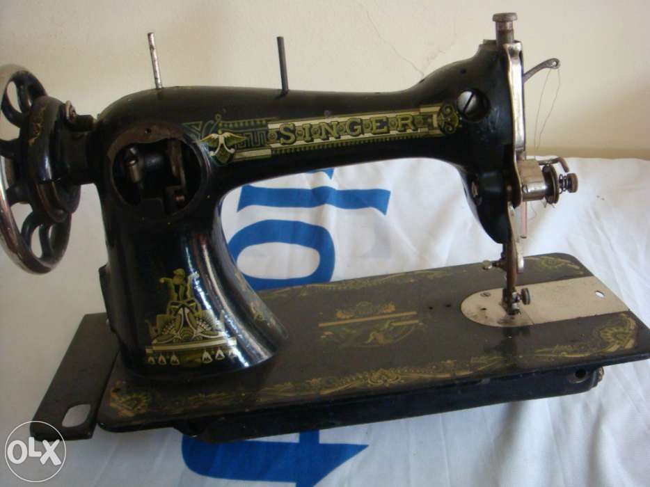 Máquina de costura Singer