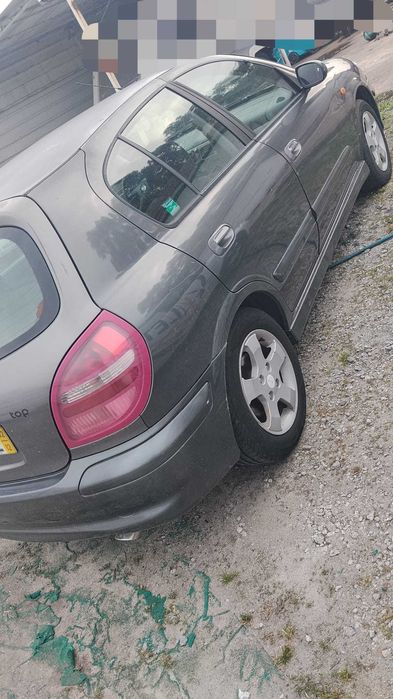 Nissan almera carro