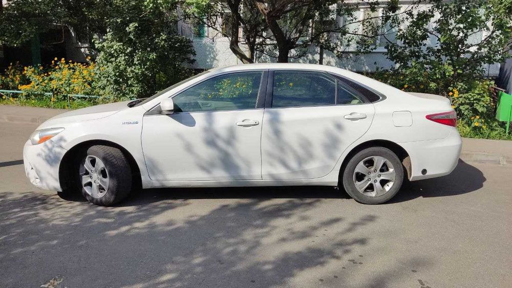 Тойота камри гибрид