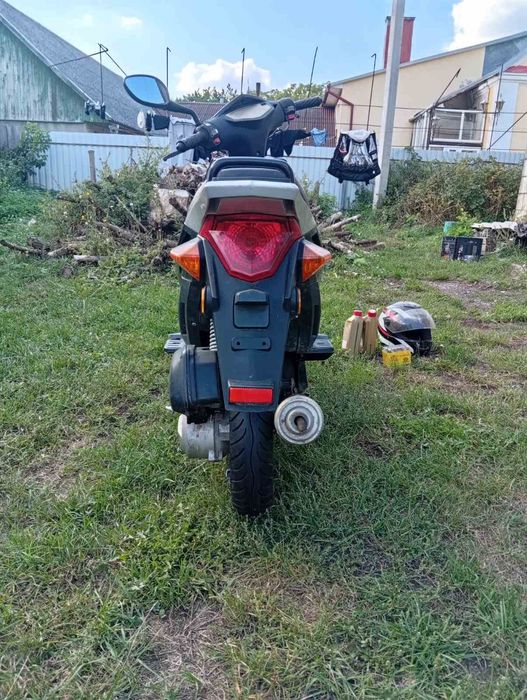 Скутер  Ямаха джок