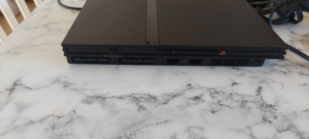 PS2 Slim e acessórios extras