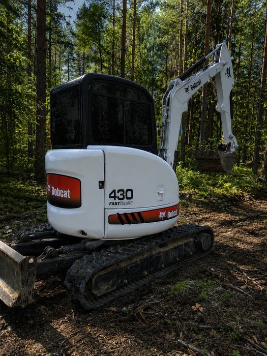 Екскаватор Bobcat 430
