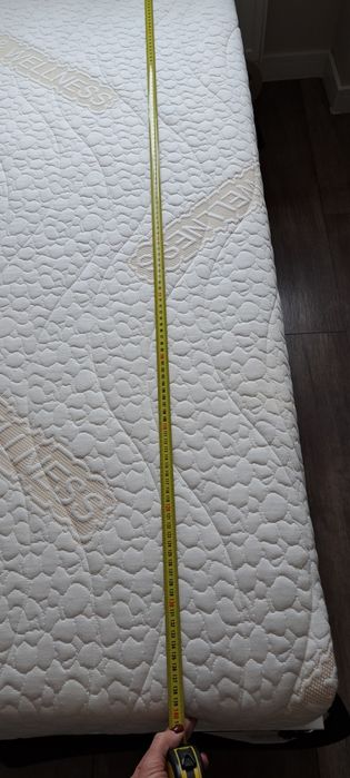 Materac solidny i wygodny kontynentalny marki MART 140X200 Krokodylek,