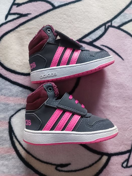Buty, adidasy, kozaki 21