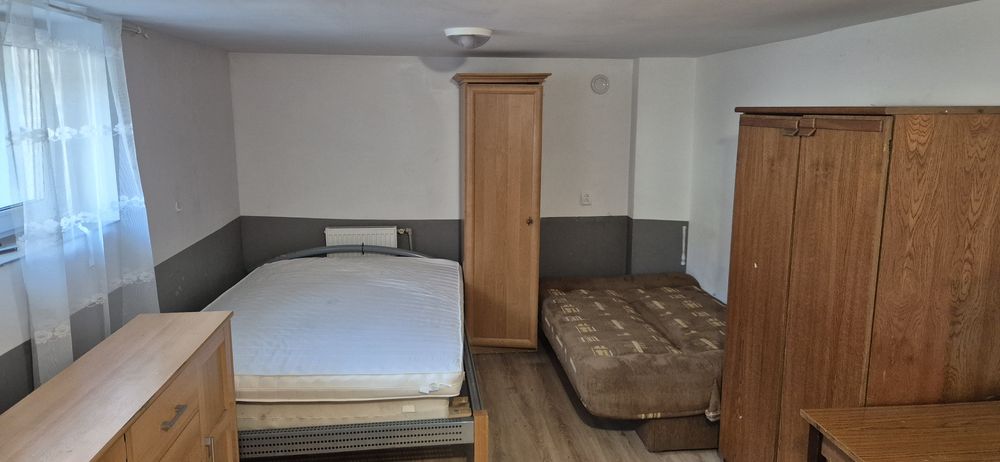 Rezerwacja Wynajme duży pokoj Siedlce w mieszkaniu przy LIDLu