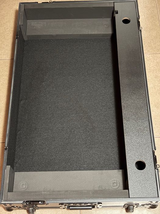 Alphatheta XDJ-AZ + Decksaver + Flight Case