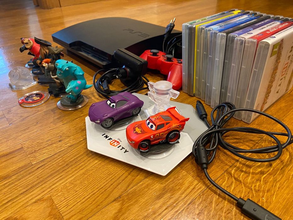 Playstation 3 e muito acessórios