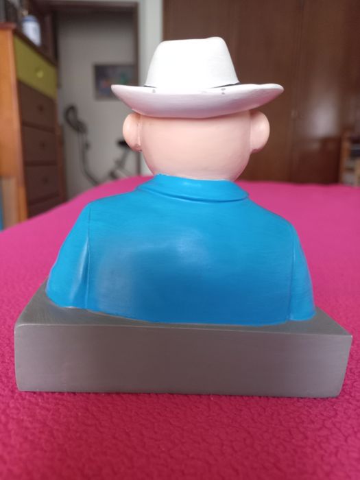 Boneco do TIF e TONDU em Resina