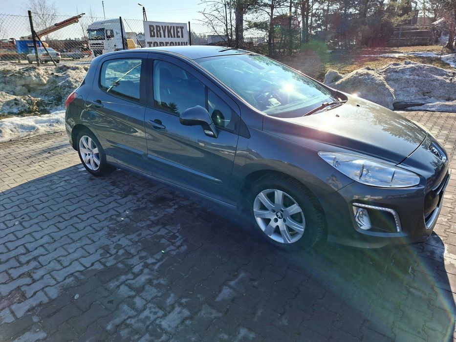 peugeot 308 1.6 hdi 2013r.