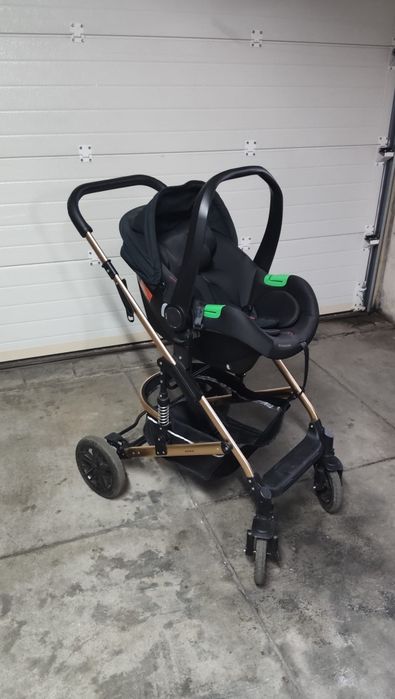 Carrinho bebé 3 em 1 Kikka boo Amaia com babycoque, alcofa e cadeirinha