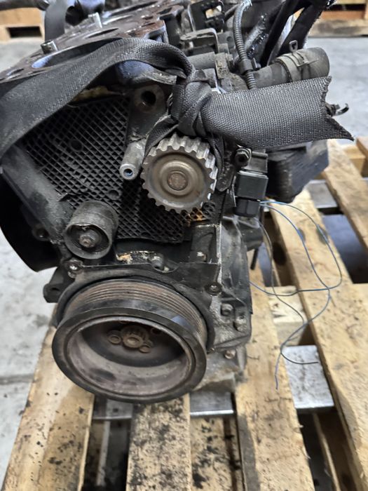 Блок низ двигуна BSY 2.0 did mitsubishi Outlander Grandis vw golf touran passat