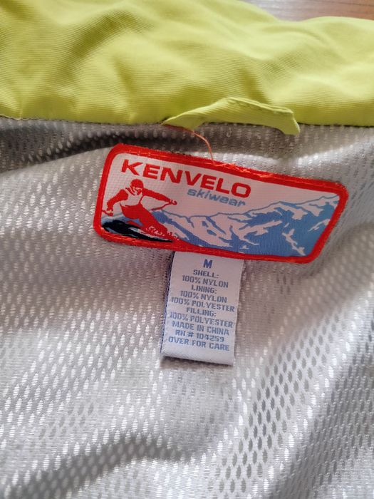 Zimowa kurteczka taka grubsza