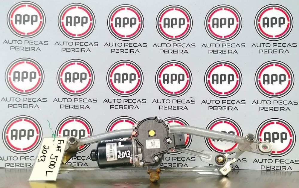 Motor limpa  vidros para-brisas Fiat 500 L 2013.