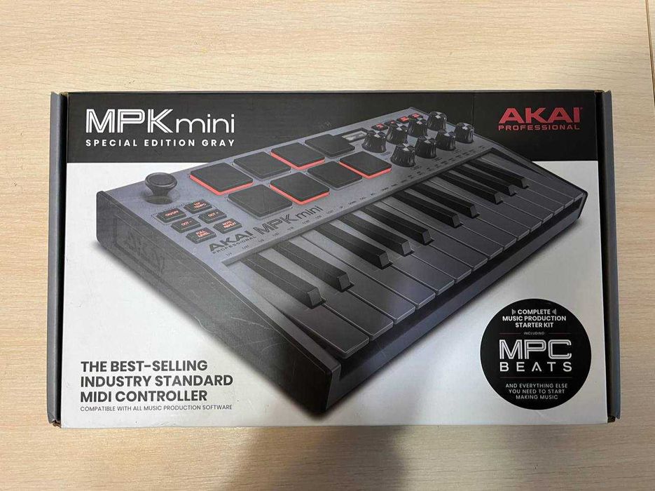 MIDI-клавіатура Akai MPK Mini