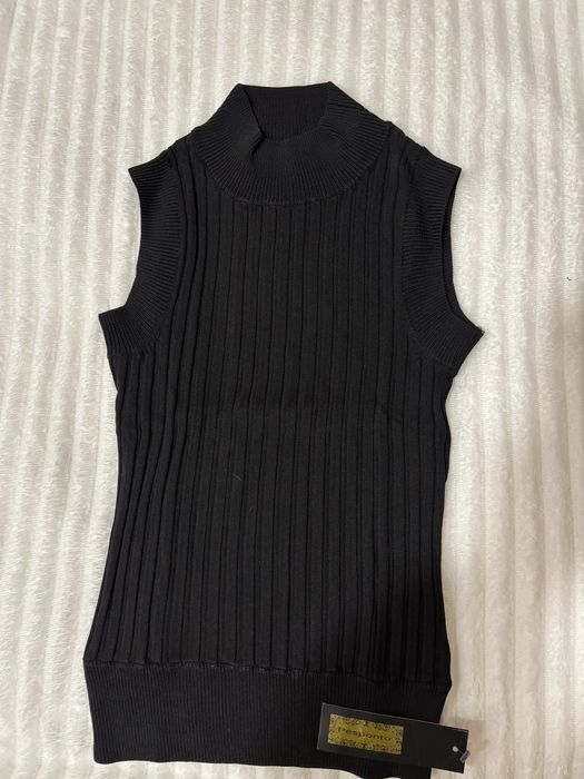 Camisola canelada sem manga , da PESPONTO, nova com etiqueta