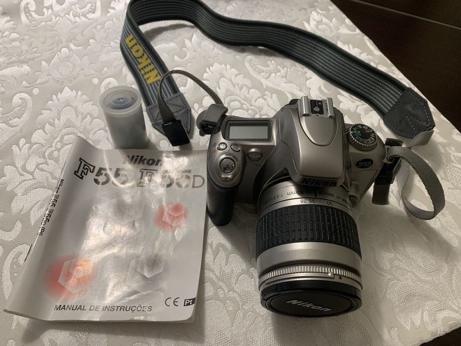 Maquina fotográfica Nikon F55 Rolo
