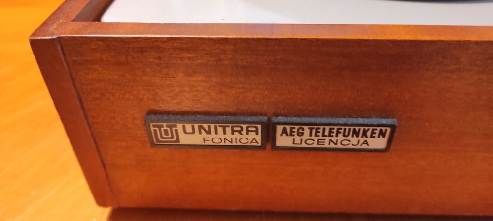 Gramofon UNITRA AEG Telefunken