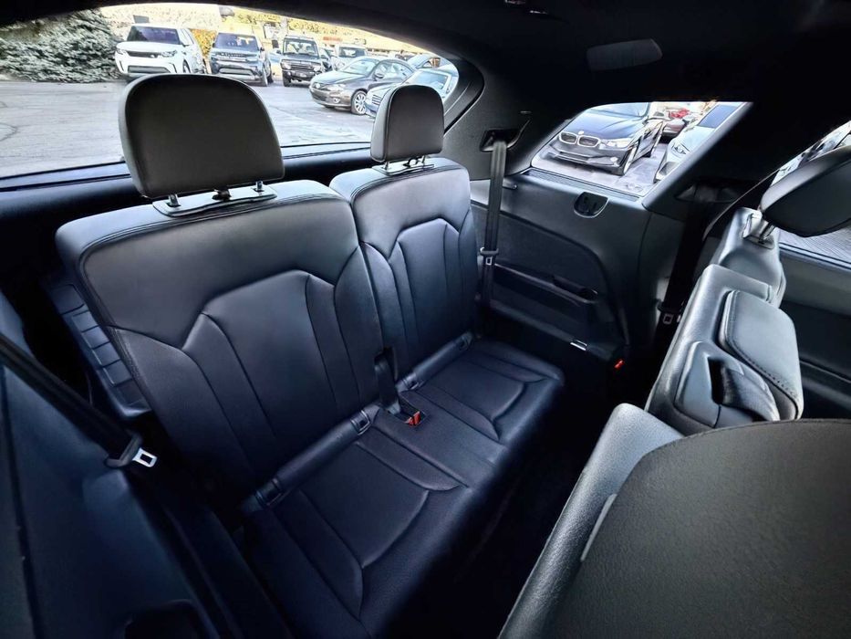 Audi Q7      2019