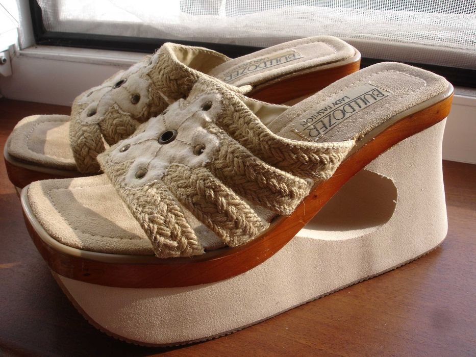 Сабо BUIIDOZER дерюжка дерево стукалки Болгария босоножки