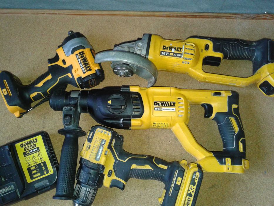 zestaw narzędzi akumulatorowych DEWALT-18 v