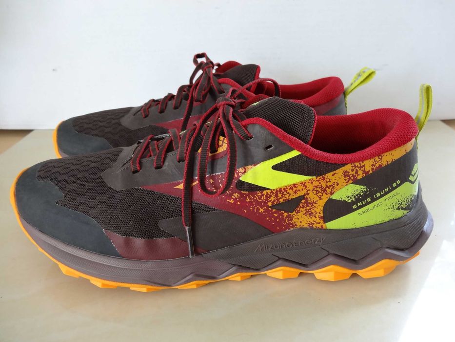 Buty MIZUNO WAVE IBUKI 5 roz 44 Trail Bieganie w terenie