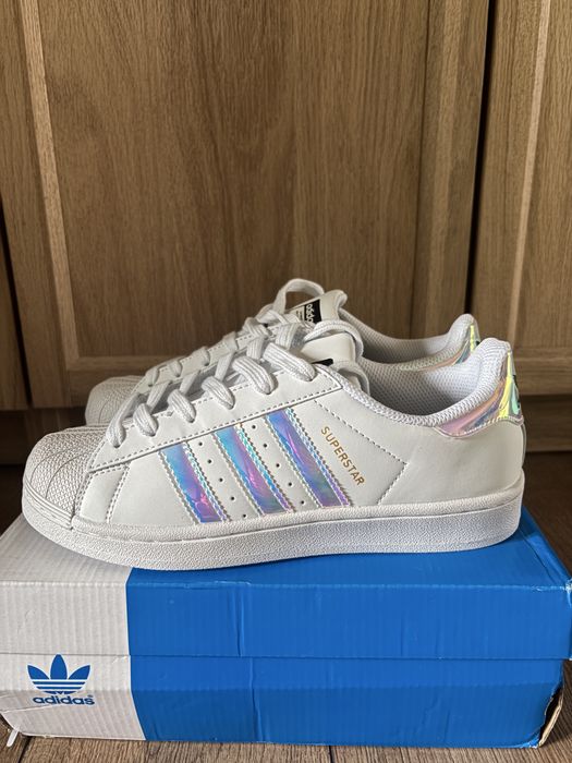 Adidas superstar bialo kolorwe