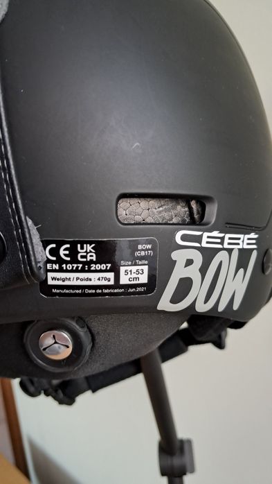 Kask juniorski 51-53 Cebe BOW