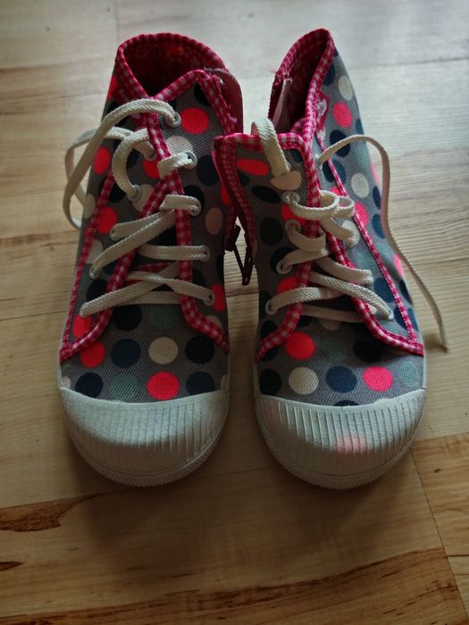 Kapcie/trampki dziewczęce 18 cm wkładki i 30 romiarze