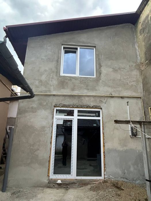 ,, ЦІНУ ЗНИЖЕНО,,,ЦІКАВА, ЗРУЧНА, двоповерхова квартира