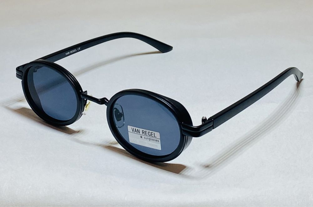 Сонцезахисні окуляри з Італії