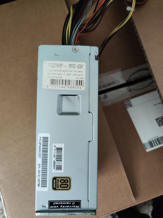 Fonte de alimentação FSP300-60GHT