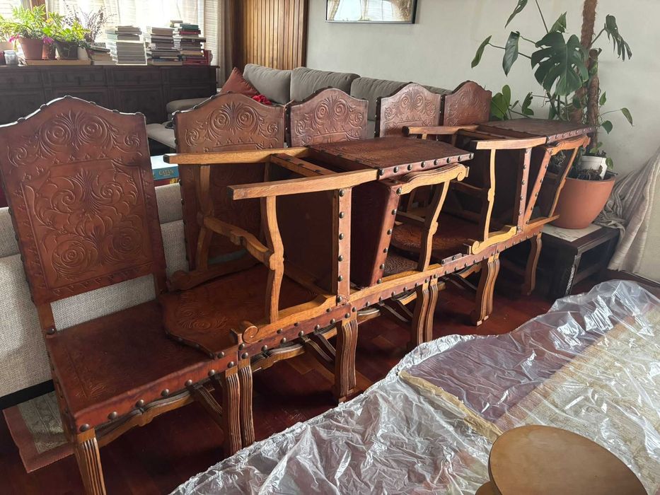 Mesa de Jantar Extensivel de Madeira e 9 Cadeiras (BOM remodelar DIY)