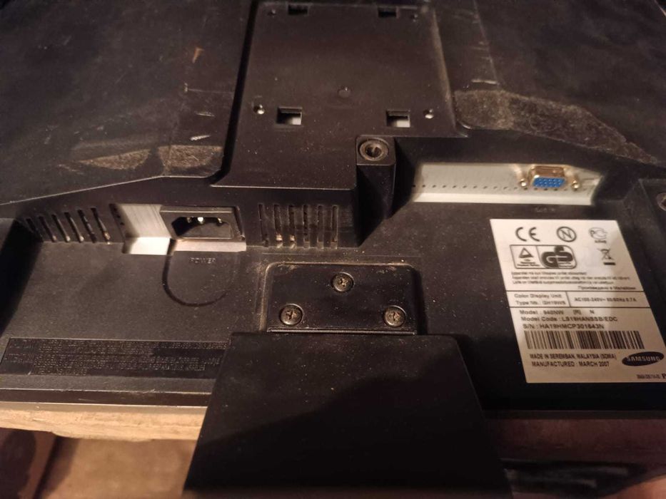 Samsung SyncMaster 940NW