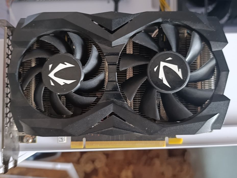 Ідеальна Zotac GTX 1660 Super 6GB • Повний комплект • На пломбах • 61°C