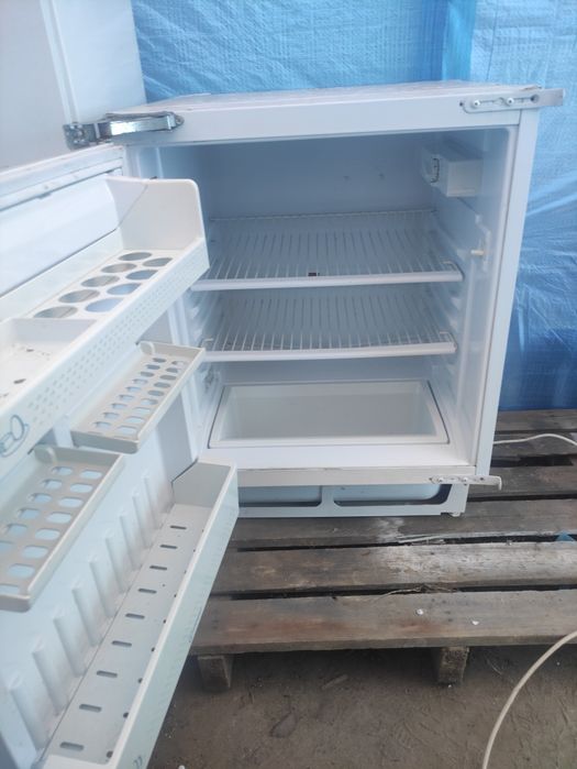 Sprzedam działający lodówki małe